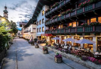 Kirchenwirt has Balcony rooms