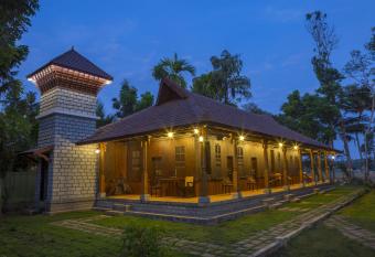 Kuttichira Heritage Home has Balcony rooms