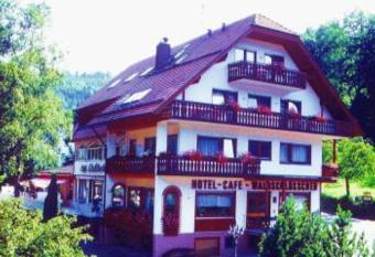 Waldschl  sschen has Balcony rooms