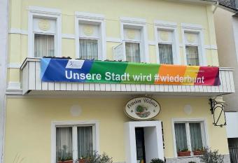 Pension Helma allows 18 year olds to book a room