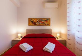 Sweet Home Florianna has Balcony rooms