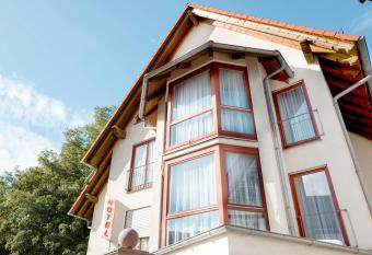 Hotel am Palais has Balcony rooms