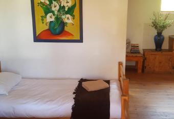 Barrydale Accommodation, Backpackers has Balcony rooms