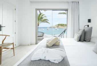 Hotel Marina has Balcony rooms