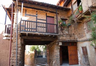 Casa Rural Valle del Arrago has Balcony rooms