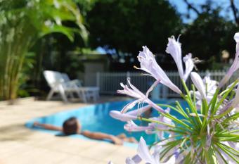 Pousada 4 Esta    es Campeche allows 18 year olds to book a room