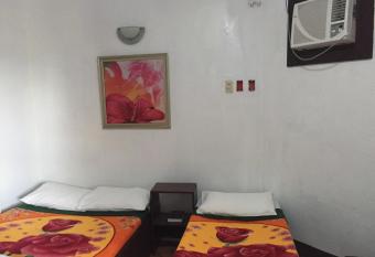 Antonio s Pension House has Balcony rooms