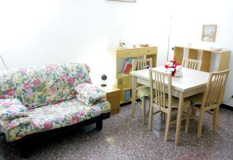 Relax e mare allows 18 year olds to book a room