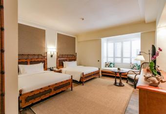 Feliz Hotel Boracay has Balcony rooms