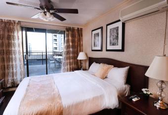 Divya Sutra Suites on Robson Downtown Vancouver allows 18 year olds to book a room
