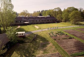 Van der Valk Hotel Apeldoorn - de Cantharel has Balcony rooms
