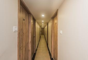 OYO Hotel Blue Ocean Near R City Mall allows 18 year olds to book a room