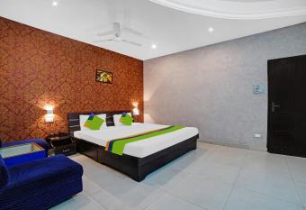 Treebo Trend MP Inn allows 18 year olds to book a room