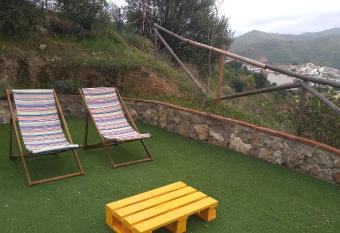 Casa La Liebrecilla allows 18 year olds to book a room