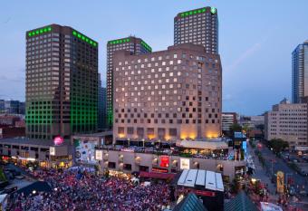 DoubleTree by Hilton Montreal allows 18 year olds to book a room