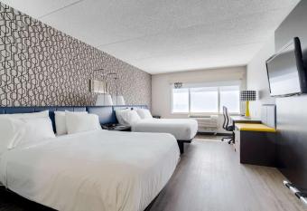 GLZ Best Western Mississauga Corporate Centre allows 18 year olds to book a room