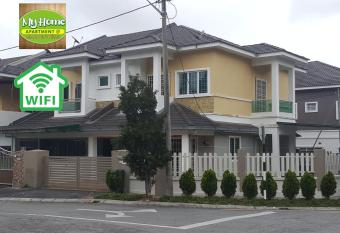 My Home N2 @ Golden Hills Night Market has Balcony rooms