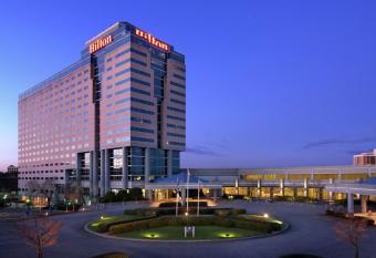 Hilton Atlanta Airport has Balcony rooms