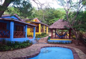 Los Volcanes Playa el Coco has Balcony rooms