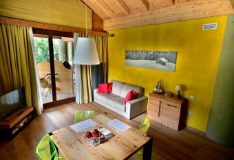 MH Olen Boutique Hotel allows 18 year olds to book a room