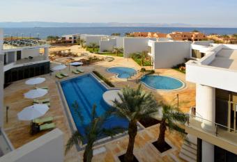 Public Security Hotel & Chalets has Balcony rooms