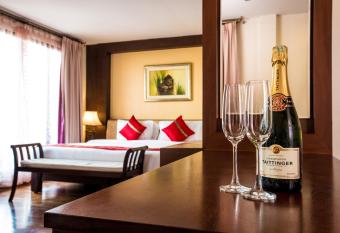 Salana Boutique Hotel has Balcony rooms