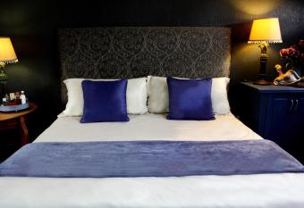 Koru Guesthouse has Balcony rooms