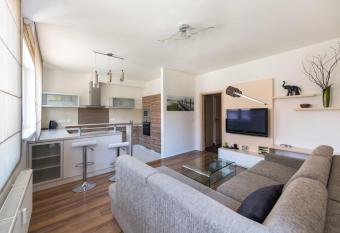 Apartsee U Je      ka has Balcony rooms