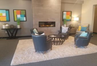 Brookstone Lodge & Suites - Emmetsburg allows 18 year olds to book a room