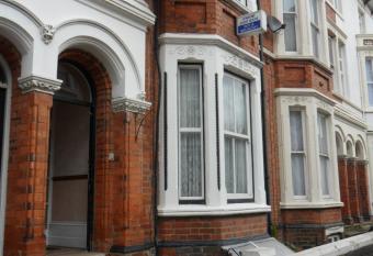 Comfort Guest House allows 18 year olds to book a room