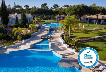 Pestana Vila Sol Golf & Resort Hotel allows 18 year olds to book a room