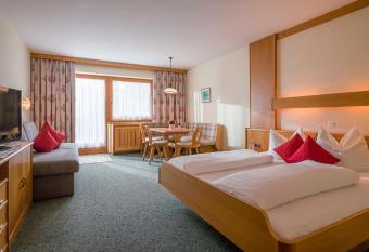 Post Appartements has Balcony rooms