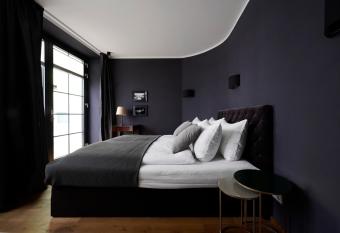 numa I Nora Apartments allows 18 year olds to book a room