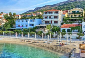 Pansion Martin has Balcony rooms