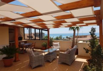 B&B e Casa Vacanza al Castello has Balcony rooms