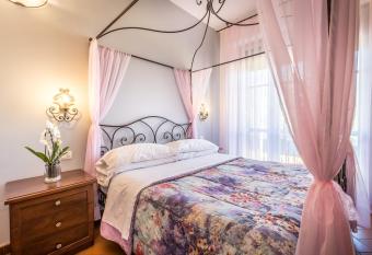 B&B Antiche Armonie has Balcony rooms