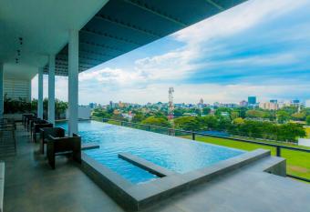 ME Colombo allows 18 year olds to book a room