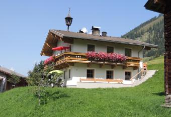 Ferienhaus Tauernblick has Balcony rooms