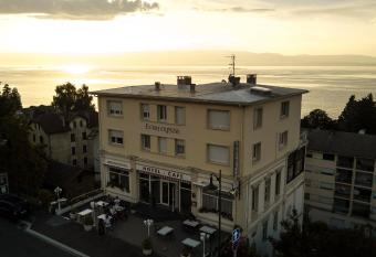 H  tel Evian Express - Terminus has Balcony rooms