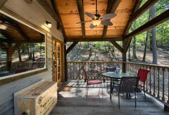 The Codex - Parker Creek Bend Cabins has Balcony rooms