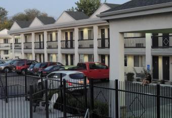 SureStay by Best Western Salt Lake City Downtown allows 18 year olds to book a room