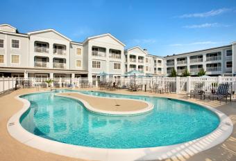 Hampton Inn & Suites Outer Banks/Corolla has Balcony rooms