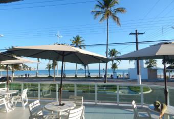 Hotel Palmar allows 18 year olds to book a room