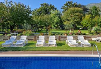 Studio Apartments Petkovic has Balcony rooms