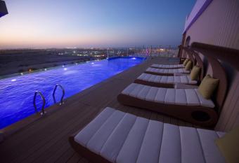 Carnelian by Glory Bower Hotels allows 18 year olds to book a room