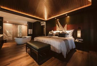 The Vira Bali Boutique Hotel & Suite has Balcony rooms