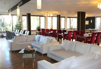 Hotel Atlas Sport has Balcony rooms