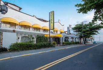 Hotel Il Faro has Balcony rooms