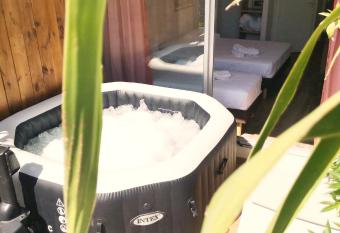 Hotel Sable Et Soleil - Port, Plage et spa has Balcony rooms