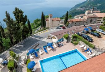 Hotel Bellavista has Balcony rooms